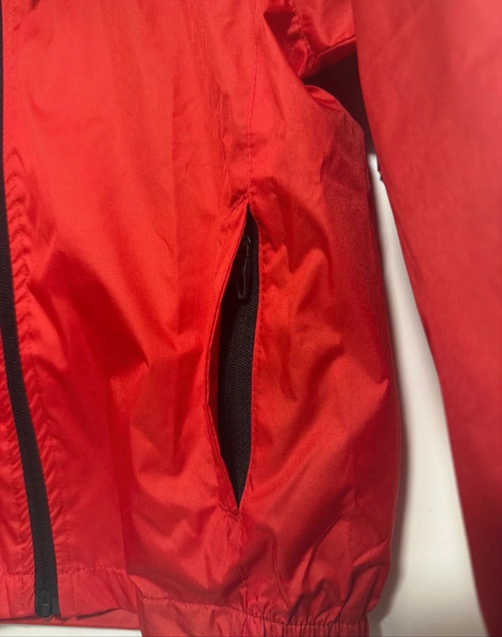 Hummel Jacket Red Size 116 with Removable Hood – photo 3